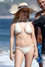 A bikini and a beach hat
